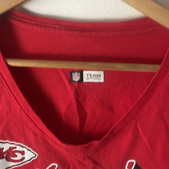 NFL Team Apparel Kansas City Chiefs Miami Round Super Bowl LIV Crop Tee Sz LG - Picture 2 of 4